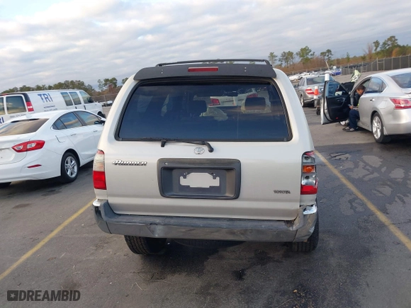 2000 Toyota 4Runner with VIN JT3GM84R4Y0053228, listed as a IAAI auction lot 41153788 with 276,024 mi miles. Bid and sale history available at carsss.com. Image 16.