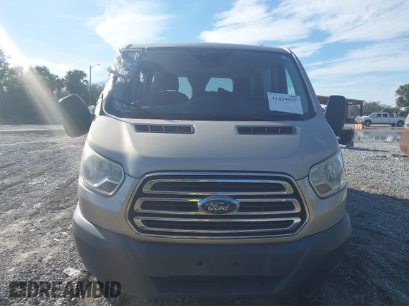 2017 Ford Transit XL с VIN 1FMZK1YM1HKB03485, выставлен на аукционе IAAI как лот 41429937 с пробегом 113 171 миль миль и . История ставок и продаж доступна на DreamBid. Изображение 12.