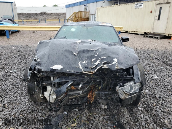 2013 Ford Mustang V6 с VIN 1ZVBP8AM6D5280047, выставлен на аукционе Copart как лот 60972665 с пробегом 172 959 миль миль и Списание • Salvage title. История ставок и продаж доступна на DreamBid. Изображение 5.