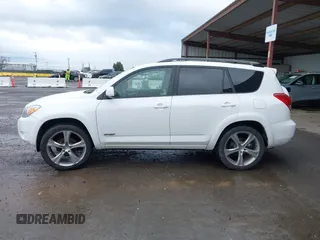 2007 Toyota RAV4 Sport with VIN JTMZD32VX76030877, listed as a IAAI auction lot 41514536 with 187,267 mi miles. Bid and sale history available at carsss.com. Image 15.