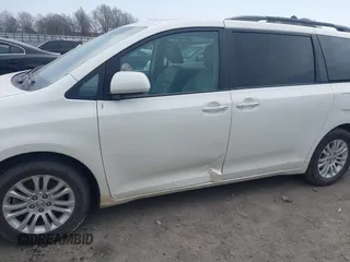 2017 Toyota Sienna XLE Auto Access Seat with VIN 5TDYZ3DC2HS793132, listed as a IAAI auction lot 41769803 with 145,112 mi miles and . Bid and sale history available at DreamBid. Image 6.