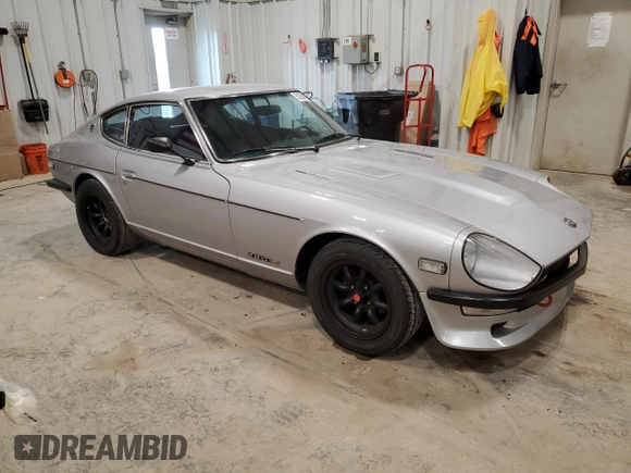 1977 Datsun 280ZX z VIN HLS30385475, wystawiony jako Copart lot #53284695 z przebiegiem 92 912 mil mil oraz Tytuł czysty. Historia ofert i sprzedaży dostępna na DreamBid. Obrazek 4.