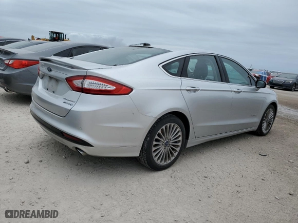 2013 Ford Fusion Titanium Hybrid with VIN 3FA6P0RUXDR374624, listed as a Copart auction lot 89191005 with 0 mi miles and Non Repairable. Bid and sale history available at carsss.com. Image 3.