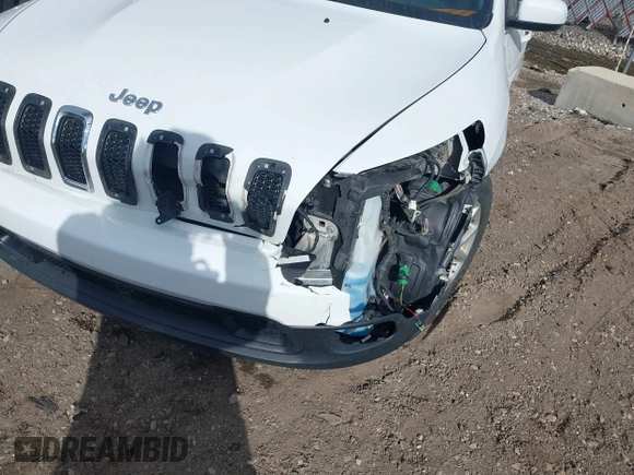 2016 Jeep Cherokee 75th Anniversary with VIN 1C4PJLCB4GW287862, listed as a IAAI auction lot 42030424 with 132,812 mi miles and . Bid and sale history available at DreamBid. Image 6.