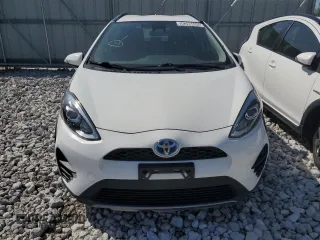 2018 Toyota Prius One with VIN JTDKDTB32J1617045, listed as a Copart auction lot 50398665 with 119,216 mi miles and Clean Title. Bid and sale history available at DreamBid. Image 5.