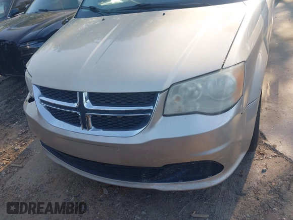 2013 Dodge Grand Caravan SXT with VIN 2C4RDGCGXDR553019, listed as a IAAI auction lot 42053186 with 341,864 mi miles and . Bid and sale history available at DreamBid. Image 6.