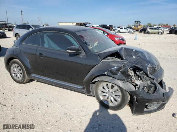 2019 Volkswagen Beetle S with VIN 3VWFD7AT6KM710887, listed as a Copart auction lot 82988474 with 0 mi miles and Salvage Title. Bid and sale history available at carsss.com. Image 4.
