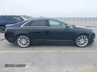 2016 Lincoln MKZ with VIN 3LN6L2J9XGR606387, listed as a IAAI auction lot 41943092 with 183,194 mi miles and . Bid and sale history available at DreamBid. Image 13.