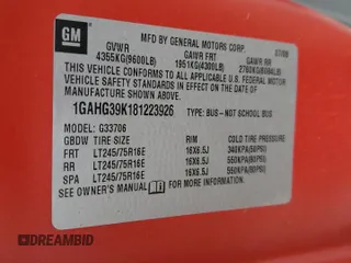 2008 Chevrolet Express Passenger z VIN 1GAHG39K181223926, wystawiony jako Copart lot #61800025 z przebiegiem 121 574 mil mil oraz Czysty tytuł • Clean title. Historia ofert i sprzedaży dostępna na DreamBid. Obrazek 13.