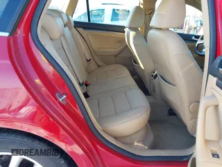 2009 Volkswagen Jetta SE с VIN 3VWTM71K99M311086, выставлен на аукционе IAAI как лот 41354846 с пробегом 174 574 миль миль и . История ставок и продаж доступна на DreamBid. Изображение 8.