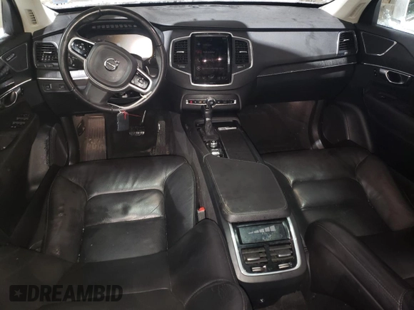 2020 Volvo XC90 Momentum with VIN YV4A221K7L1571054, listed as a Copart auction lot 88406735 with 153,338 mi miles and Salvage Title. Bid and sale history available at DreamBid. Image 8.