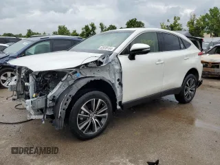 2022 Toyota Venza LE with VIN JTEAAAAH5NJ116576, listed as a Copart auction lot 62038154 with 40,021 mi miles and Salvage Title. Bid and sale history available at carsss.com. Image 1.
