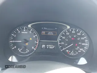 2014 Nissan Altima 2.5 S with VIN 1N4AL3AP3EC283062, listed as a IAAI auction lot 41666952 with 163,557 mi miles. Bid and sale history available at carsss.com. Image 15.