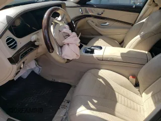 2018 Mercedes-Benz S 560 z VIN WDDUG8GB2JA378695, wystawiony jako Copart lot #47960425 z przebiegiem Nie podano mil oraz Nie do naprawy • Non repairable. Historia ofert i sprzedaży dostępna na DreamBid. Obrazek 7.