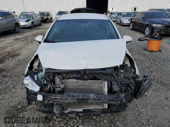 2014 Kia Rio EX with VIN KNADN4A37E6404403, listed as a Copart auction lot 86813694 with 0 mi miles and Salvage Title. Bid and sale history available at carsss.com. Image 5.