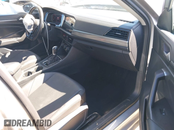 2019 Volkswagen Jetta SEL with VIN 3VWE57BU9KM193147, listed as a IAAI auction lot 41659423 with 29,675 mi miles and . Bid and sale history available at DreamBid. Image 5.