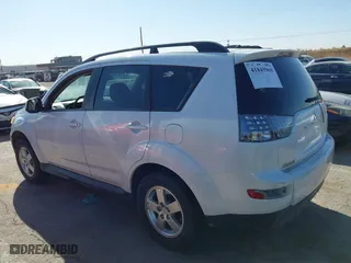 2009 Mitsubishi Outlander ES with VIN JA4LS21W49Z015920, listed as a IAAI auction lot 41845969 with 291,723 mi miles. Bid and sale history available at carsss.com. Image 14.