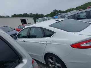 2016 Ford Fusion SE с VIN 3FA6P0H71GR162985, выставлен на аукционе IAAI как лот 42347539 с пробегом 330 641 миль миль и . История ставок и продаж доступна на DreamBid. Изображение 15.