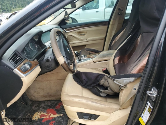 2012 BMW 5 Series 528i with VIN WBAXG5C5XCDW85651, listed as a Copart auction lot 69330964 with 0 mi miles and Clean Title. Bid and sale history available at carsss.com. Image 7.