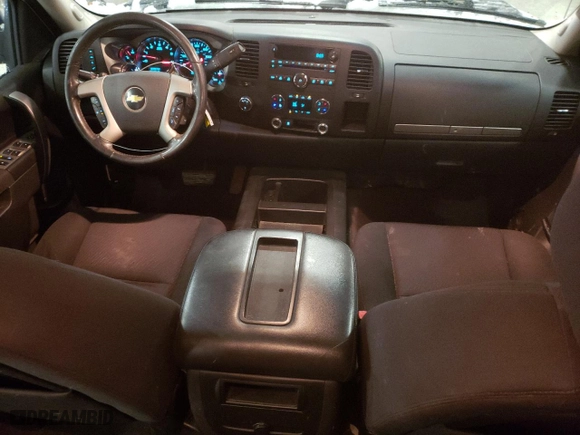 2011 Chevrolet Silverado 2500HD LT with VIN 1GC1KXCG6BF105478, listed as a Copart auction lot 48263274 with 152,482 mi miles and Non Repairable. Bid and sale history available at carsss.com. Image 8.