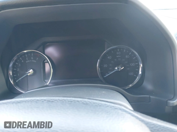 2021 Ford Expedition XLT с VIN 1FMJU1JT1MEA53043, выставлен на аукционе IAAI как лот 40342281 с пробегом 20 800 миль миль и . История ставок и продаж доступна на DreamBid. Изображение 7.
