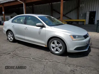 2011 Volkswagen Jetta TDI с VIN 3VWLL7AJ0BM065075, выставлен на аукционе Copart как лот 59588385 с пробегом 185 913 миль миль и Чистый • Clean title. История ставок и продаж доступна на DreamBid. Изображение 4.