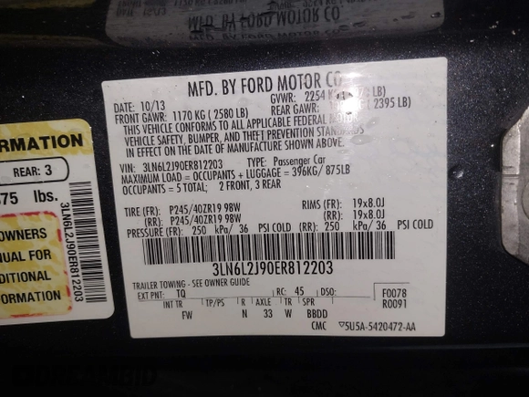 2014 Lincoln MKZ with VIN 3LN6L2J90ER812203, listed as a IAAI auction lot 42078804 with 139,238 mi miles. Bid and sale history available at carsss.com. Image 9.