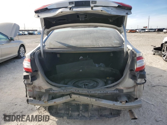 2013 Ford Fusion SE with VIN 3FA6P0H7XDR283221, listed as a Copart auction lot 84652274 with 205,714 mi miles and Salvage title. Bid and sale history available at DreamBid. Image 6.