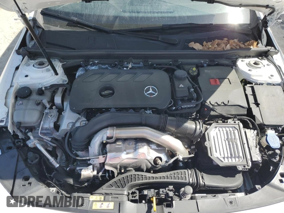 2025 Mercedes-Benz CLA 250 z VIN W1K5J4GB4SN522417, wystawiony jako Copart lot #56221135 z przebiegiem 17 314 mil mil oraz Tytuł czysty. Historia ofert i sprzedaży dostępna na DreamBid. Obrazek 11.