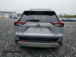 2022 Toyota RAV4 Hybrid SE with VIN JTM16RFV6ND050363, listed as a Copart auction lot 55931115 with 39,372 mi miles and Salvage title. Bid and sale history available at DreamBid. Image 6.