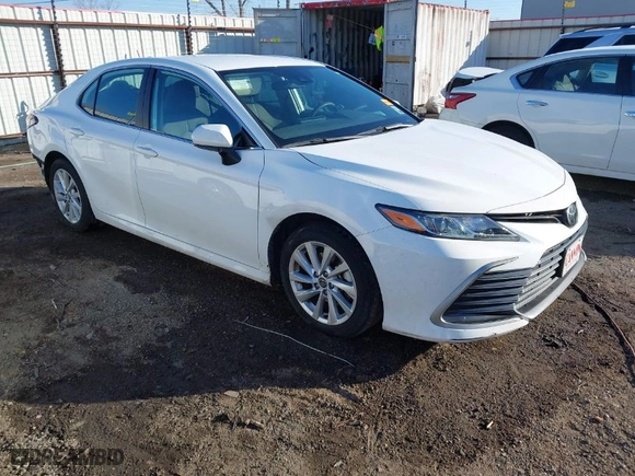 2023 Toyota Camry LE with VIN 4T1C11AK6PU181720, listed as a IAAI auction lot 41423643 with 42,610 mi miles. Bid and sale history available at carsss.com. Image 1.