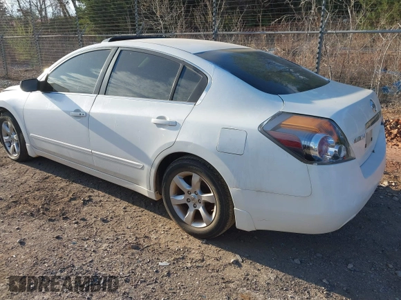 2008 Nissan Altima 2.5 S with VIN 1N4AL21E08N407922, listed as a IAAI auction lot 41889923 with 284,414 mi miles. Bid and sale history available at carsss.com. Image 3.