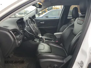 2021 Jeep Cherokee Trailhawk with VIN 1C4PJMBX7MD209604, listed as a Copart auction lot 59289355 with 44,627 mi miles and Salvage title. Bid and sale history available at DreamBid. Image 7.