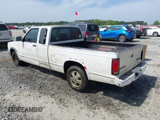 1993 GMC Sonoma with VIN 1GTCS19Z2P0520046, listed as a IAAI auction lot 42071461 with 236,599 mi miles and . Bid and sale history available at carsss.com. Image 3.