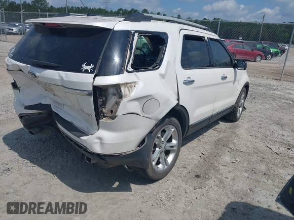 2014 Ford Explorer XLT z VIN 1FM5K7D87EGA57993, wystawiony jako IAAI lot #42318168 z przebiegiem 200 345 mil mil oraz . Historia ofert i sprzedaży dostępna na DreamBid. Obrazek 4.