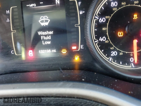 2017 Jeep Cherokee Altitude z VIN 1C4PJLASXHW649973, wystawiony jako IAAI lot #41672054 z przebiegiem 190 000 mil mil oraz . Historia ofert i sprzedaży dostępna na DreamBid. Obrazek 15.