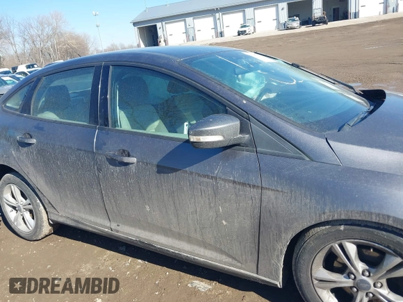 2014 Ford Focus SE with VIN 1FADP3F28EL388713, listed as a IAAI auction lot 41667908 with 125,294 mi miles. Bid and sale history available at carsss.com. Image 14.