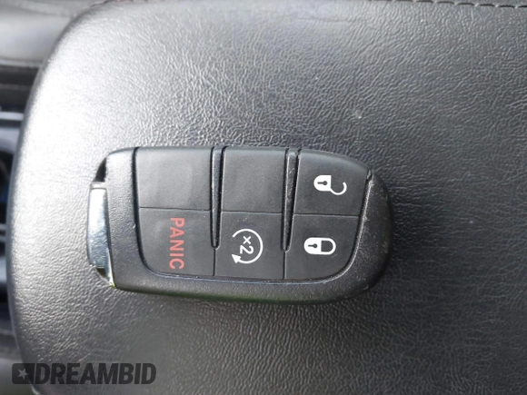 2018 Jeep Compass Latitude с VIN 3C4NJDBB1JT453265, выставлен на аукционе IAAI как лот 41987202 с пробегом 65 531 миль миль и . История ставок и продаж доступна на DreamBid. Изображение 11.