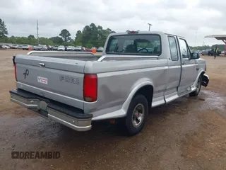 1996 Ford F-150 with VIN 1FTEX15H6TKA38105, listed as a IAAI auction lot 41936330 with 198,732 mi miles. Bid and sale history available at carsss.com. Image 4.
