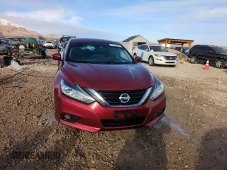 2016 Nissan Altima S with VIN 1N4AL3AP0GC215773, listed as a Copart auction lot 47141945 with 39,235 mi miles and Salvage Title. Bid and sale history available at carsss.com. Image 5.