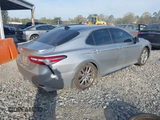 2019 Toyota Camry XSE with VIN 4T1B61HK5KU818351, listed as a IAAI auction lot 41909915 with 179,463 mi miles. Bid and sale history available at carsss.com. Image 4.