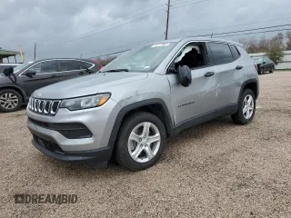 2024 Jeep Compass Sport with VIN 3C4NJDAN7RT578889, listed as a Copart auction lot 45008715 with 8,830 mi miles and Clean Title. Bid and sale history available at carsss.com. Image 1.