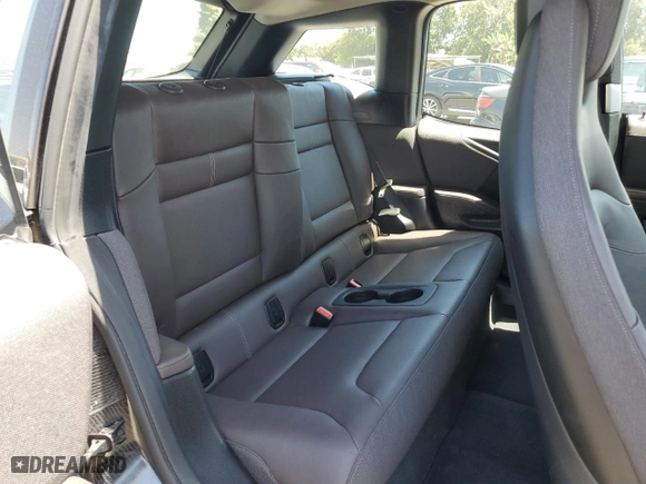 2019 BMW i3 s with VIN WBY8P8C57K7D37510, listed as a Copart auction lot 60953414 with 0 mi miles and Salvage Title. Bid and sale history available at carsss.com. Image 10.