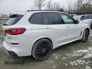 2021 BMW X5 xDrive40i with VIN 5UXCR6C07M9G86493, listed as a Copart auction lot 88162365 with 24,503 mi miles and Salvage Title. Bid and sale history available at carsss.com. Image 3.