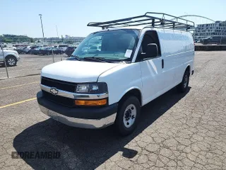 2015 Chevrolet Express Cargo with VIN 1GCWGFCF3F1123576, listed as a IAAI auction lot 42654774 with 183,911 mi miles and . Bid and sale history available at DreamBid. Image 20.