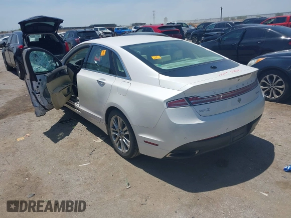 2013 Lincoln MKZ z VIN 3LN6L2G90DR824857, wystawiony jako IAAI lot #42229016 z przebiegiem Nie podano mil oraz . Historia ofert i sprzedaży dostępna na DreamBid. Obrazek 3.