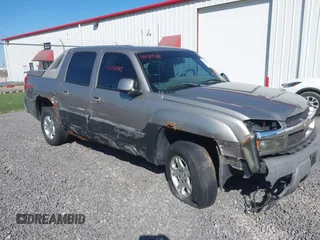 2002 Chevrolet Avalanche with VIN 3GNEK13T62G117177, listed as a IAAI auction lot 42051185 with 212,754 mi miles and . Bid and sale history available at DreamBid. Image 1.
