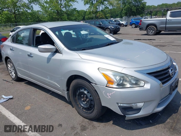 2015 Nissan Altima 2.5 z VIN 1N4AL3AP5FN376199, wystawiony jako IAAI lot #42416775 z przebiegiem 88 202 mil mil oraz . Historia ofert i sprzedaży dostępna na DreamBid. Obrazek 1.