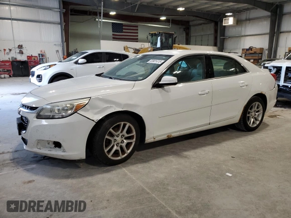 2015 Chevrolet Malibu LT with VIN 1G11C5SL2FF135592, listed as a Copart auction lot 53901415 with 231,300 mi miles and Clean Title. Bid and sale history available at DreamBid. Image 1.