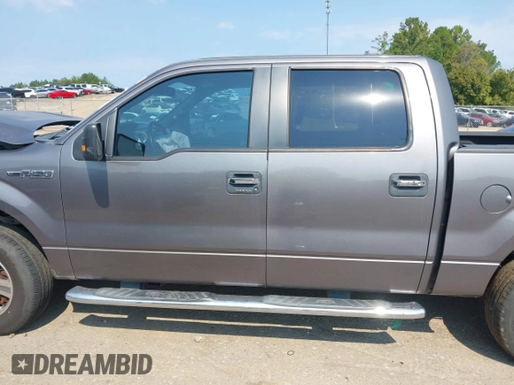 2014 Ford F-150 XL with VIN 1FTFW1CF2EKF75517, listed as a IAAI auction lot 40534480 with 121,035 mi miles. Bid and sale history available at carsss.com. Image 14.
